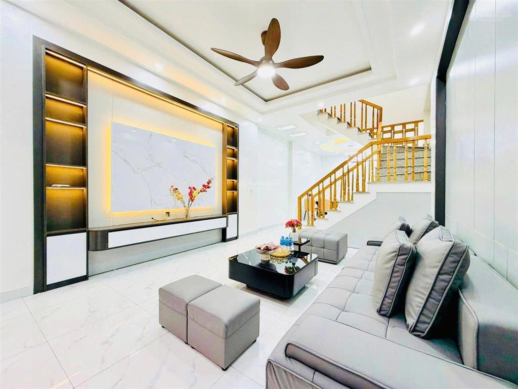 Bán nhà 3 tầng bình long, bhha, 3pn giá chỉ 2 tỷ thương lượng