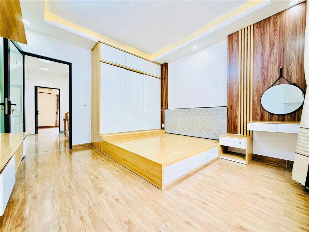 Bán nhà 3 tầng bình long, bhha, 3pn giá chỉ 2 tỷ thương lượng