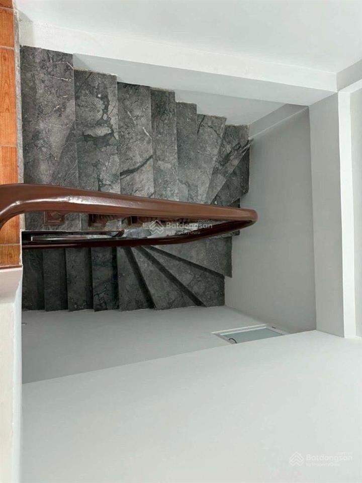 Bán nhà cực hiếm lĩnh nam ô tô đỗ 36m 5 tầng 6 tỷ