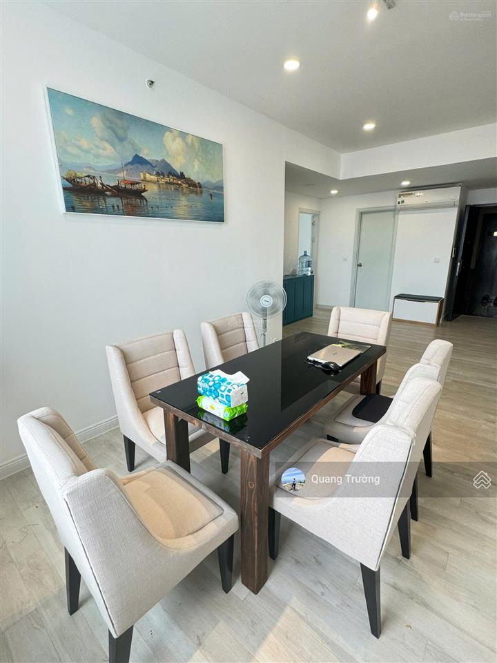 Bán sunrise city 3pn, 2wc 97m2 giá 7,9 tỷ full nội thất