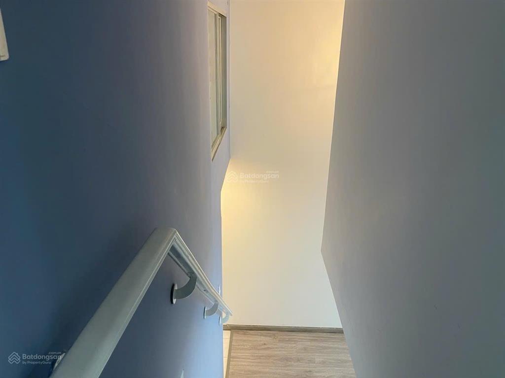 Chính chủ bán căn hộ cc hưng vượng 1, nguyễn văn linh, 4,19 tỷ, 69m2, 2pn, 1wc (có thang máy)