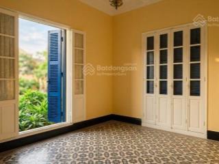 Cho thuê biệt thự cổ kiến trúc pháp phố đặng thái thân,gần nhà hát lớn hà nội
