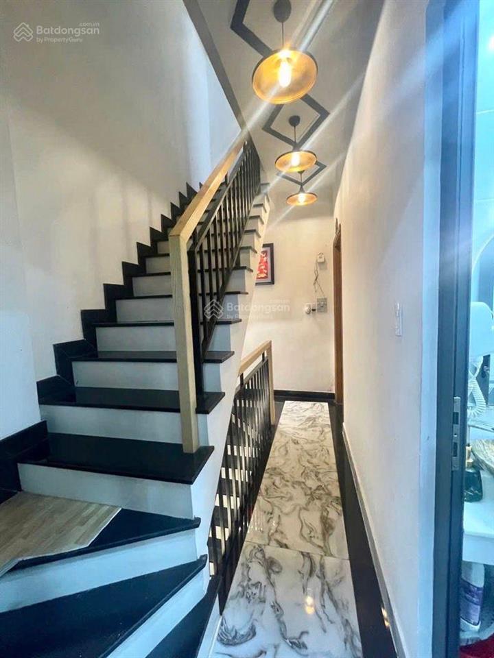 Mặt tiền  4 tầng btct  ngang 4.1m nở hậu tài lộc  5 pn  9.99tỷ