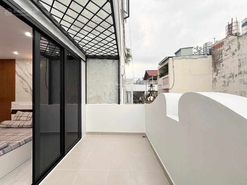 Nhà mới 4 tầng hxh thích quảng đức pn  3pn  4wc  full nt  8.3 tỷ