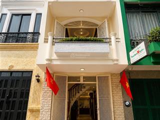 Nhà 3 tầng đối diện công viên tầm vu, bình thạnh  ngang 4 m  4 pn  nhỉnh 7 tỷ