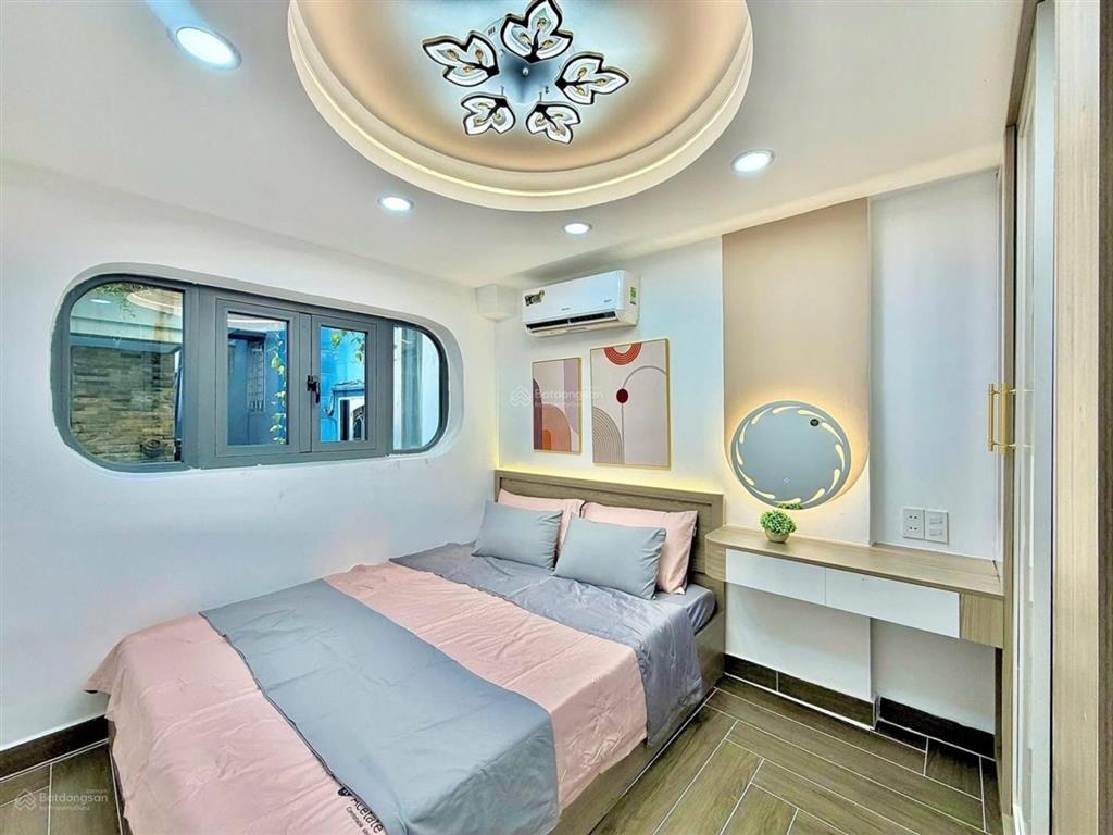 Siêu phẩm p.8 phú nhuận  nhà đẹp ở ngay khu dân trí cao  cực hiếm 6.75 tỷ tl