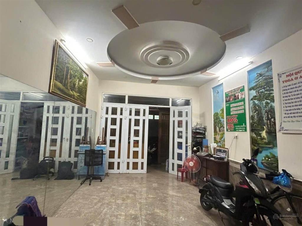 Nhà đẹp căn góc phú nhuận 4 tầng  ngang 4m nở hậu 4.5 m  4 pn  nhỉnh 8 tỷ