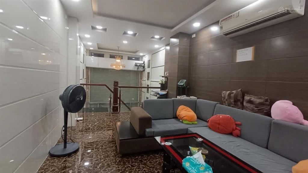 Nhà 5 tầng  nguyễn trọng tuyển phú nhuận 3 pn  40 m2  nhỉnh 8 tỷ xíu