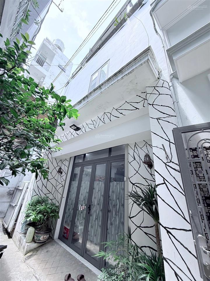 Nhà đẹp nơ trang long q bình thạnh  2 mặt tiền hẻm  ngang 5.5 m  3 pn  7.x tỷ