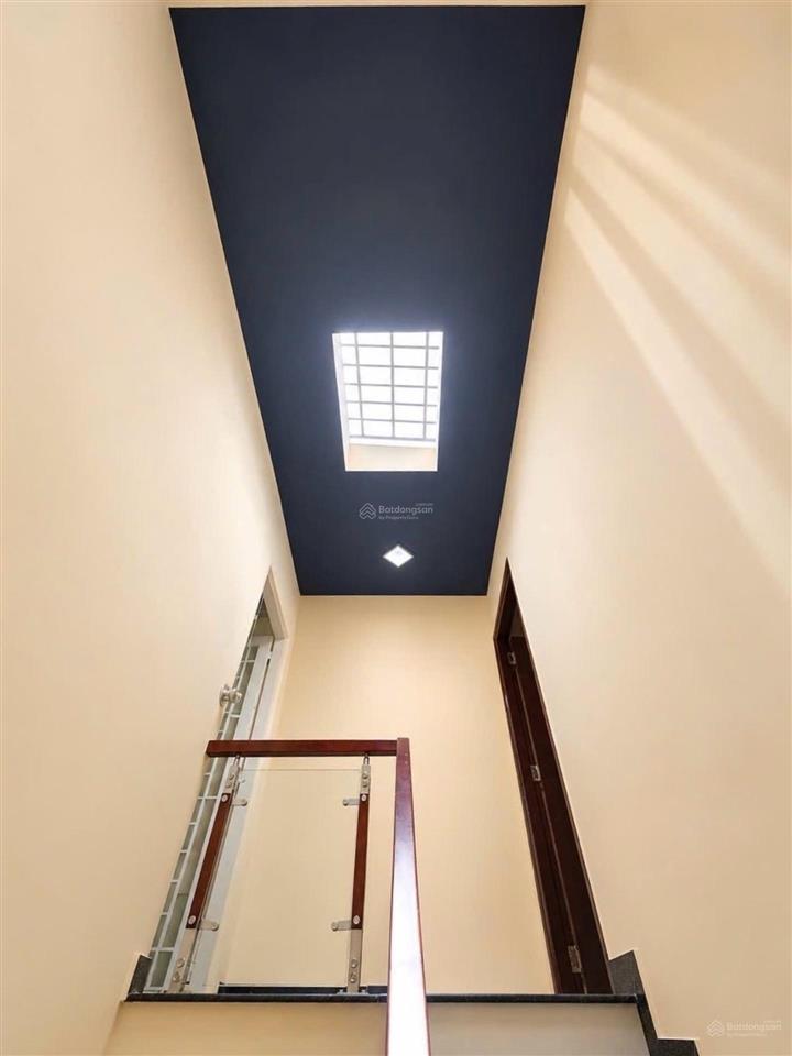 Bán nhà nguyên hồng  gần chợ cây thị  4.2*14 m  3 tầng btct  4 pn  7,35 tỷ tl