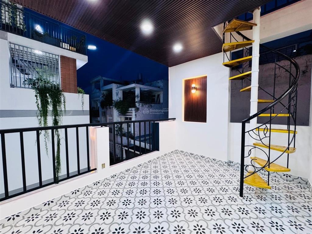 Siêu phẩm thích quảng đức phú nhuận  ô tô ngủ nhà  thang máy  10,xtỷ