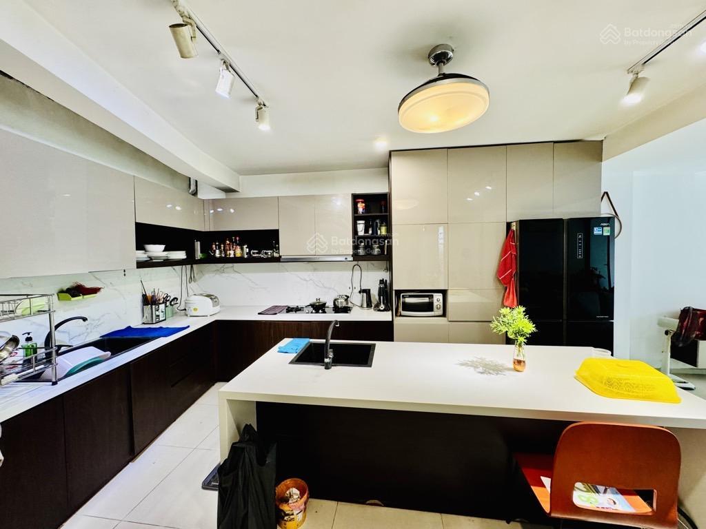 Chủ đi định cư bán gấp villa hoàng văn thụ  163 m2  nhỉnh 26 tỷ