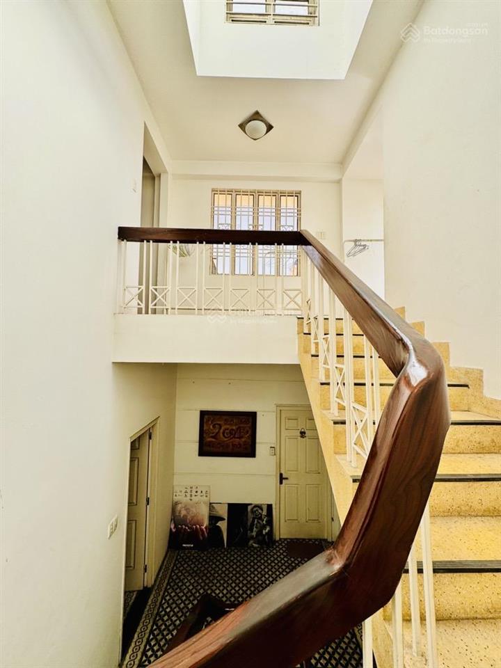 Chủ đi định cư bán gấp villa hoàng văn thụ  163 m2  nhỉnh 26 tỷ