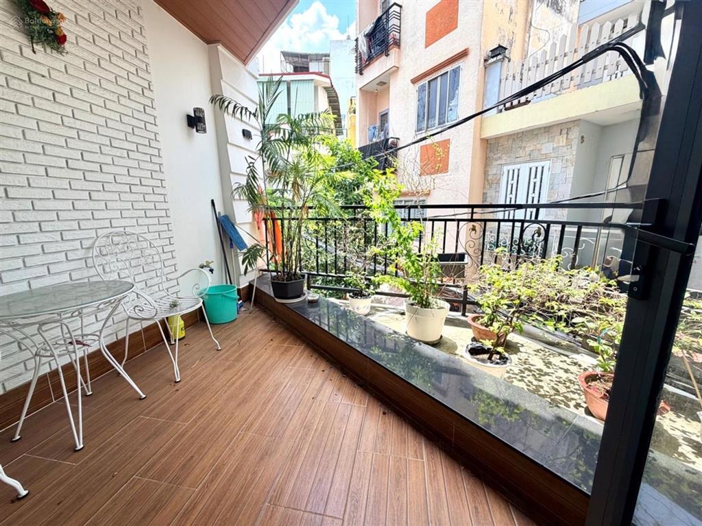 Nhỉnh 14 tỷ  căn nhà góc hẻm xe tải siêu đẹp thang máy xịn  thông ra phan xích long
