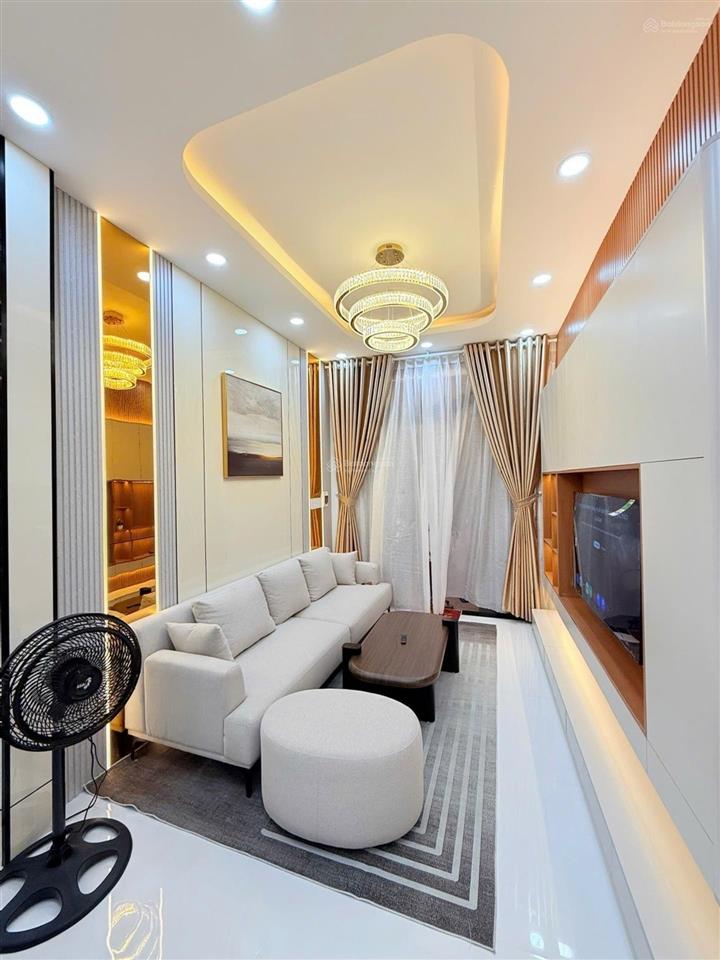 Sát mặt t.iền vạn kiếp  hẻm xe hơi  kế bên phan xích long  65m  4pn  nhỉnh 8 tỷ