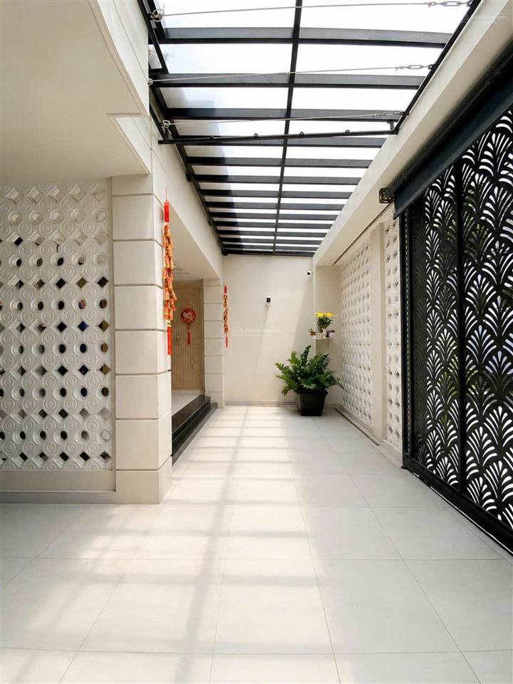 Biệt thự lam sơn  142m  gara ô tô  sát phan xích long  42.5 tỷ