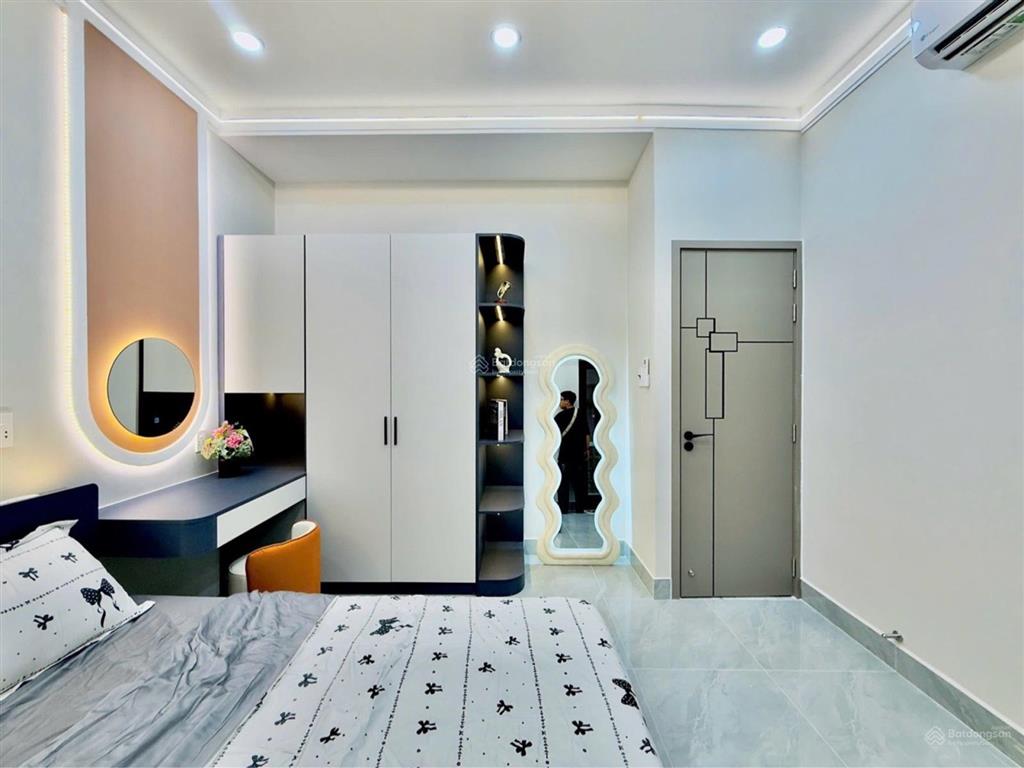 Siêu phẩm thích quảng đức p. 5 phú nhuận  ngang hiếm 7.2m  full nội thất  6.2 tỷ tl