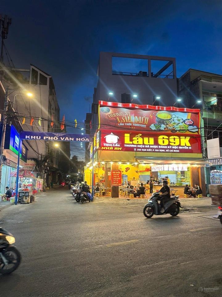 Nhà đẹp vạn kiếp  gần phan xích long  hẻm xe hơi 40m2  3pn  6,15 tỷ