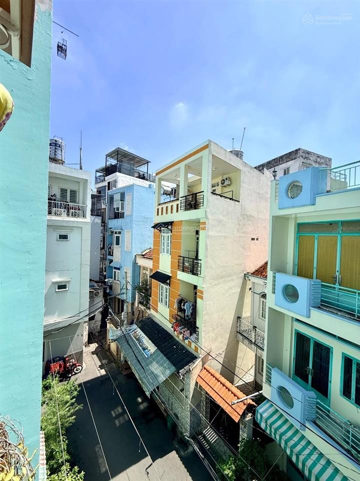 Phú nhuận  hẻm xe hơi thông  nhà 4 tầng đẹp  ngang 4.8 m  7 tỷ