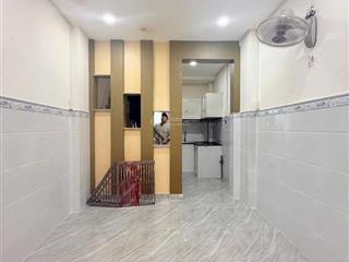 Bán nhà 3 tầng khu dân cư gần đường nguyễn tất thành và đại học luật.