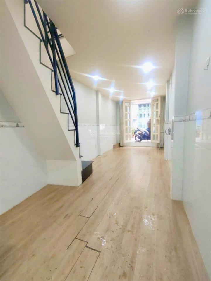 Bán nhà đẹp 2 tầng đường 4m khu dân cư gần đường vĩnh khánh