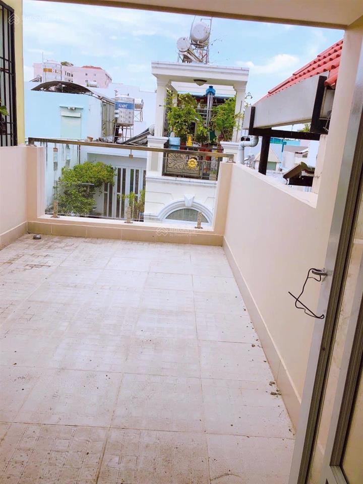 Bán nhà mặt tiền 5 tầng. xe hơi đỗ cửa ngay trên trục đường vĩnh hội