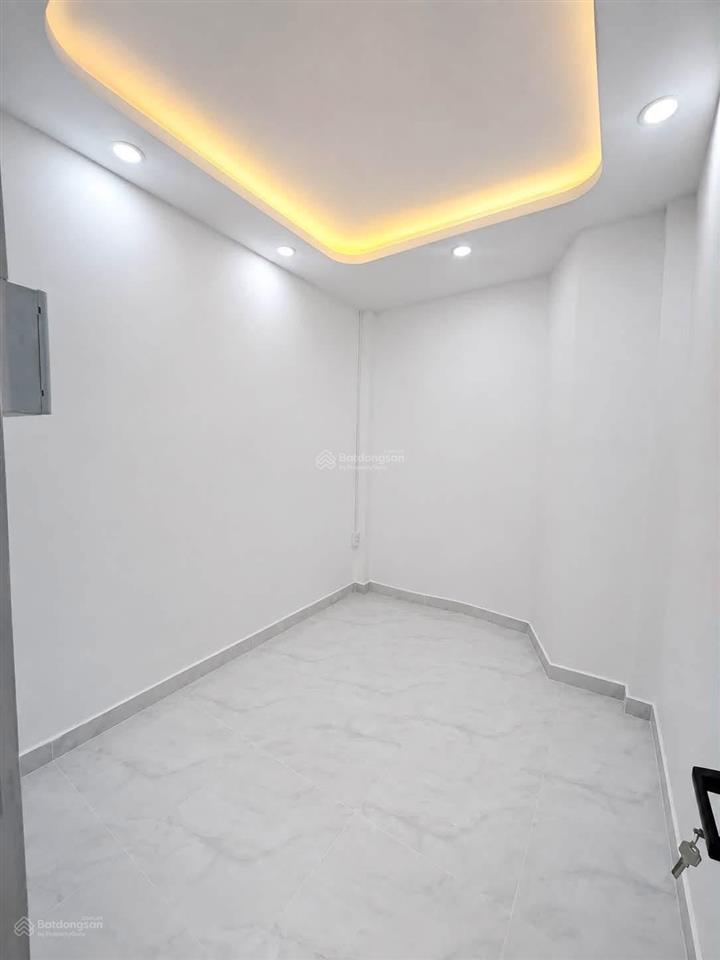 Bán nhà đẹp 3 tầng khu nhà thờ yên tĩnh đường tôn thất thuyết