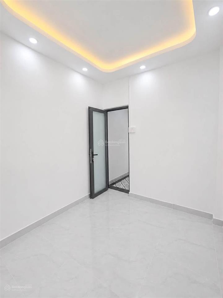 Bán nhà đẹp 3 tầng khu nhà thờ yên tĩnh đường tôn thất thuyết