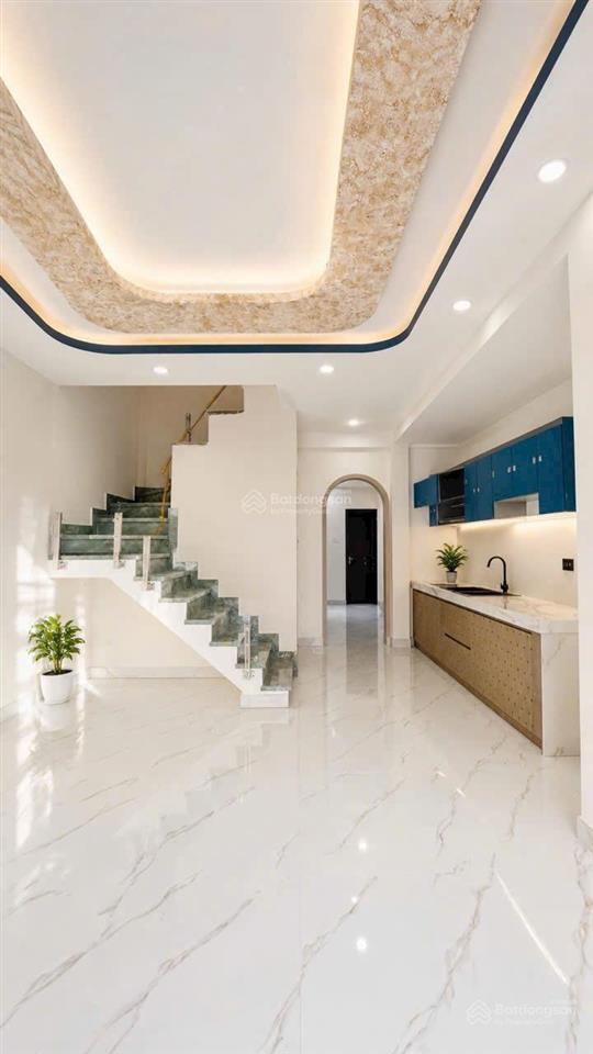 Bán nhà đẹp khu nhà thờ, hẻm thông 3m, 70m đất giá 6 tỷ 850 thương lượng. đường xóm chiếu