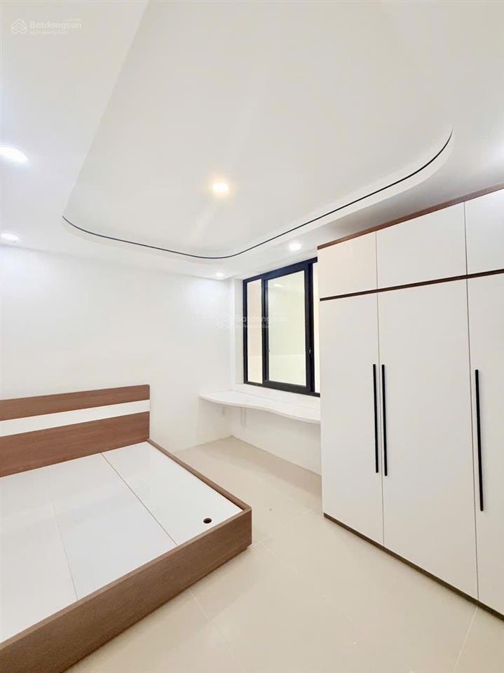 Bán nhà 4 tầng hẻm rộng gần nhà thờ đường tôn thất thuyết. 61m chỉ 6 tỷ 500 triệu tl