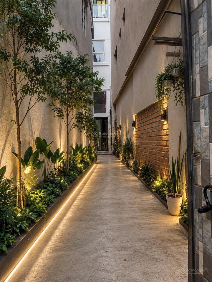 Bán nhà 4 tầng hẻm rộng gần nhà thờ đường tôn thất thuyết. 61m chỉ 6 tỷ 500 triệu tl