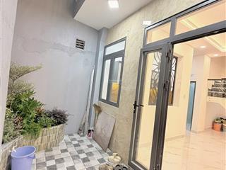 Bán nhà đẹp 2 tầng vào ở ngay. gần đường tôn đản. 53m chỉ 4ty890 tl khu an ninhyên tĩnh.