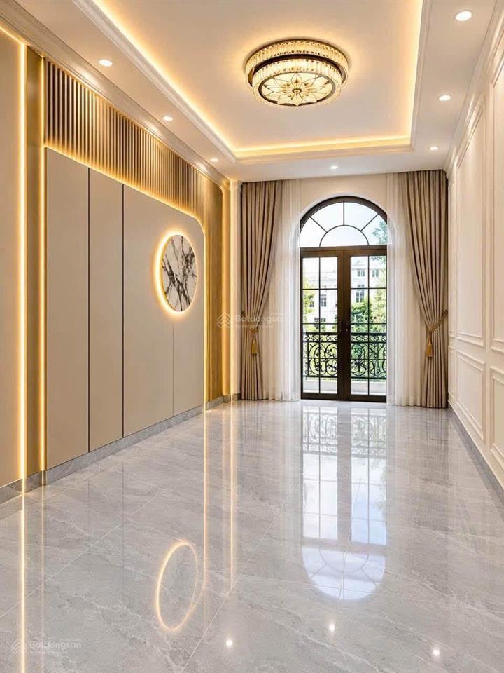 Bán nhà 4 tầng đường 4m khu tập trung ăn uống sầm uất đường hoàng diệu