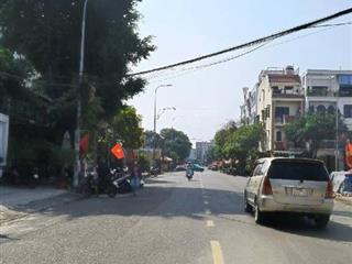 Dòng tiền 2 tỷ/ năm. chdv đường 449. tăng nhơn phú a, q9.