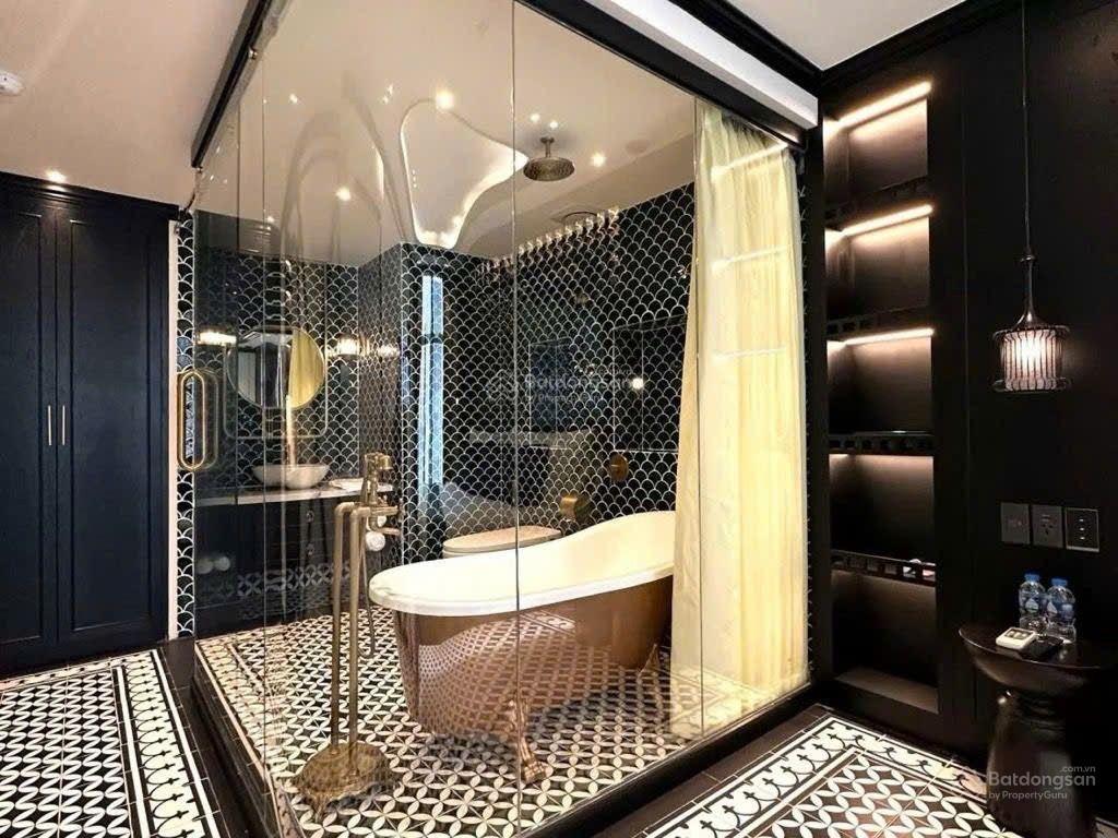 Siêu phẩm 7 tầng thang máy hàng bè, kiến hưng. kinh doanh đỉnh. dt 55m2 * 7 tầng * mt 4m. giá 20 tỷ