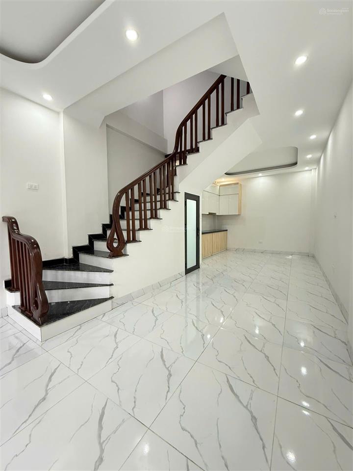 Hiếm! nhà đẹp quang lãm 6 ngủ ô tô cách 10m đầu tư/dòng tiền đỉnh. 45m * 5 tầng * mt 4m. giá đtu