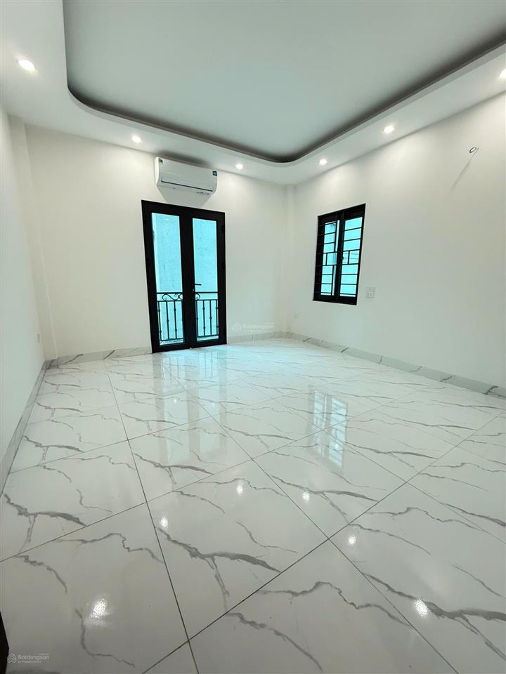 Hiếm! nhà đẹp quang lãm 6 ngủ ô tô cách 10m đầu tư/dòng tiền đỉnh. 45m * 5 tầng * mt 4m. giá đtu