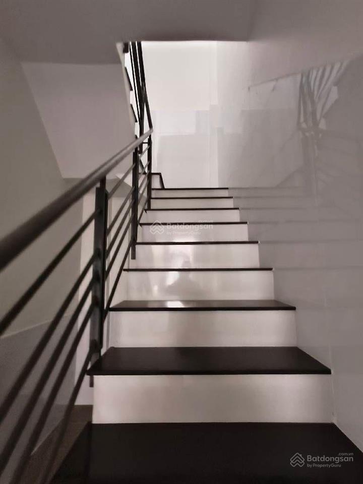 Siêu phẩm nhà phố, 100m(6,6*15), 2 tầng, đường số 10,tam bình, sát trường tiểu học, giá chỉ 8 t