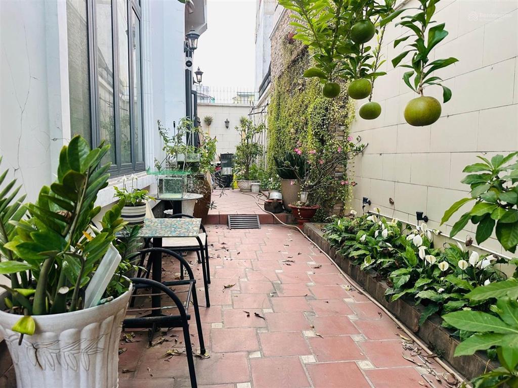 Siêu phẩm biệt thự vườn, 189m(9,3*20), 2 tầng, đẳng cấp, mt đường, sát phạm văn đồng, hbc, tđ.