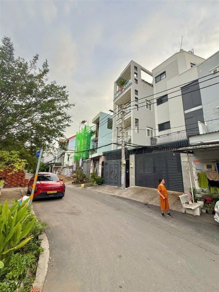 Nhà đẹp ven sông, hbc, thủ đức, 75m, 3 tầng, hxh, sát gigamall phạm văn đồng, chỉ 8,x tỷ, tlcc!