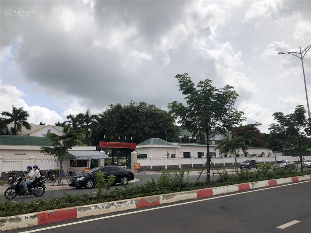 Bán đất mặt tiền đường trường chinh, đối diện công an xã phú mỹ, gần chung cư ecotown
