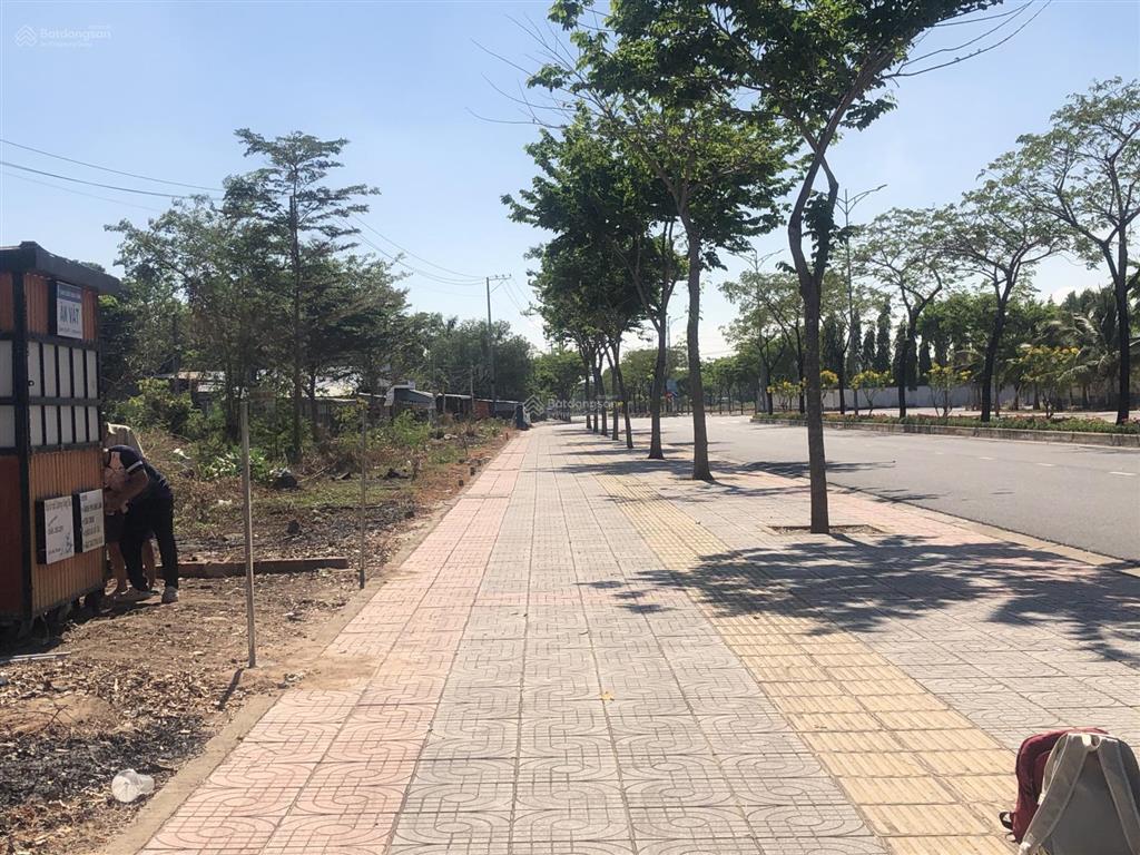 Bán đất mặt tiền đường trường chinh, đối diện công an xã phú mỹ, gần chung cư ecotown