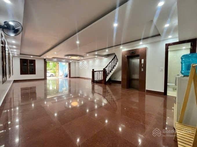 Cho thuê biệt thự vimeco ii  nguyễn chánh, 55 triệu, 150m2, 4 tầng, 1 hầm.