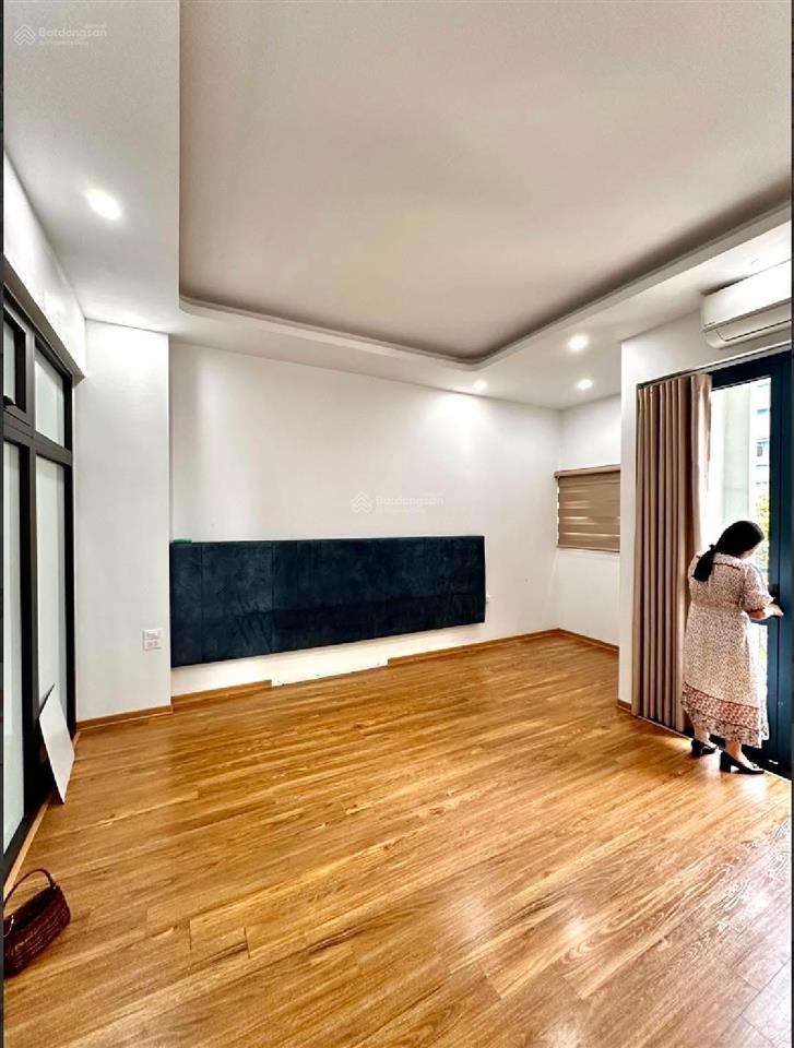 Cho thuê liền kề khu đô thị trung văn, nam từ liêm, dt 90m x 5t, giá 22tr/th