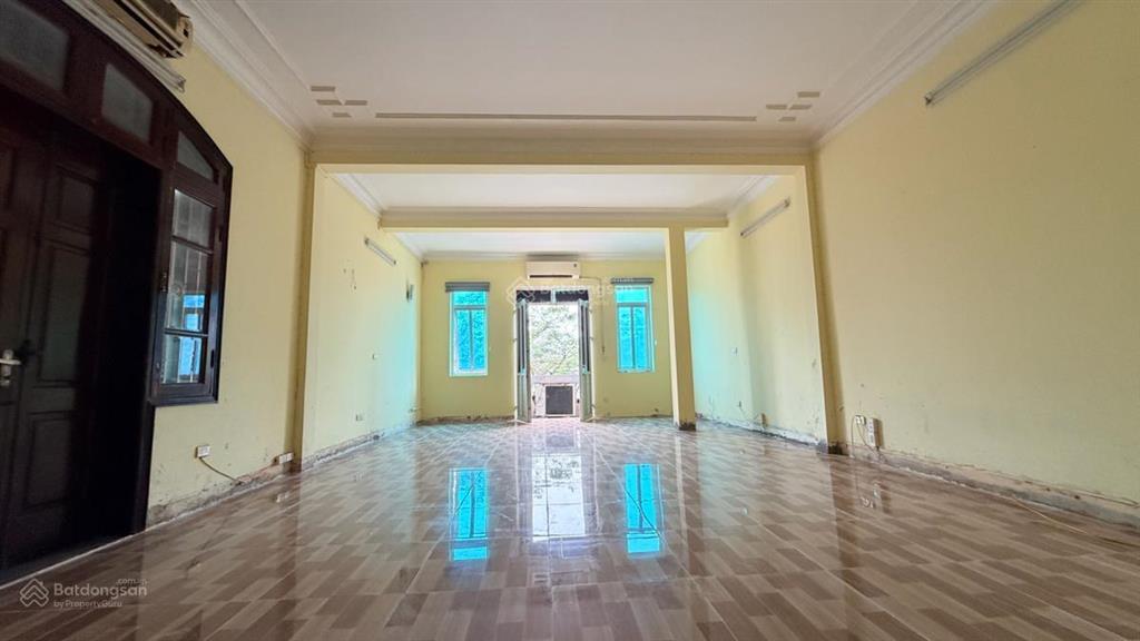 Cho thuê nhà mặt phố 85m², 5t thông sàn, mt 8m, thang máy tại mai anh tuấn, đống đa, giá 50tr/th