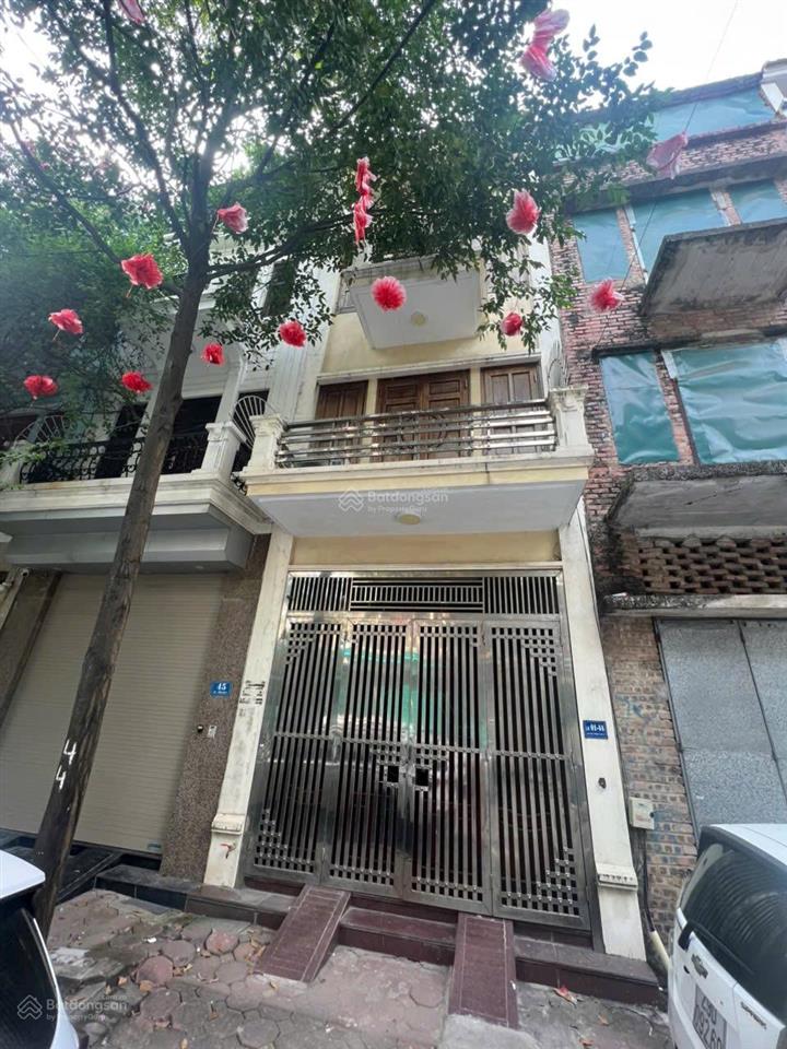 Cho thuê nhà ngõ 116 nguyễn xiển dt 55m2 x 4 tầng giá 18tr/th  0886 810 ***