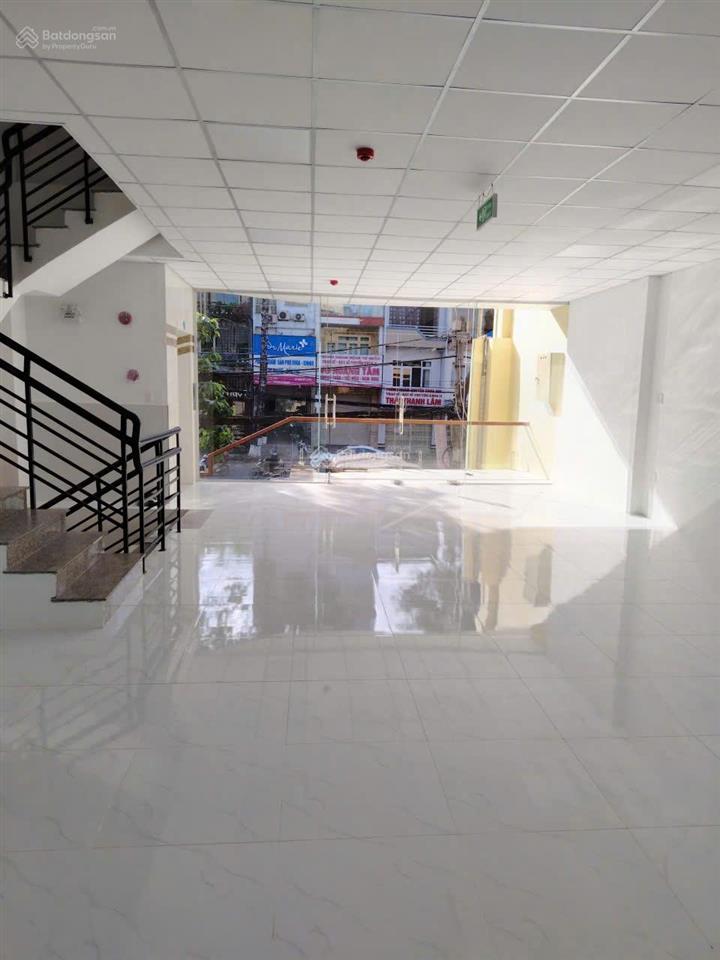 Cho thuê tòa nhà sd 1600m2, mt đường trần hưng đạo gần đh cần thơ