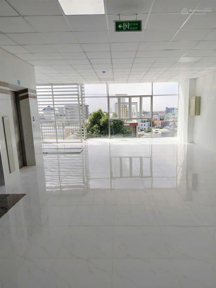 Cho thuê tòa nhà sd 1600m2, mt đường trần hưng đạo gần đh cần thơ