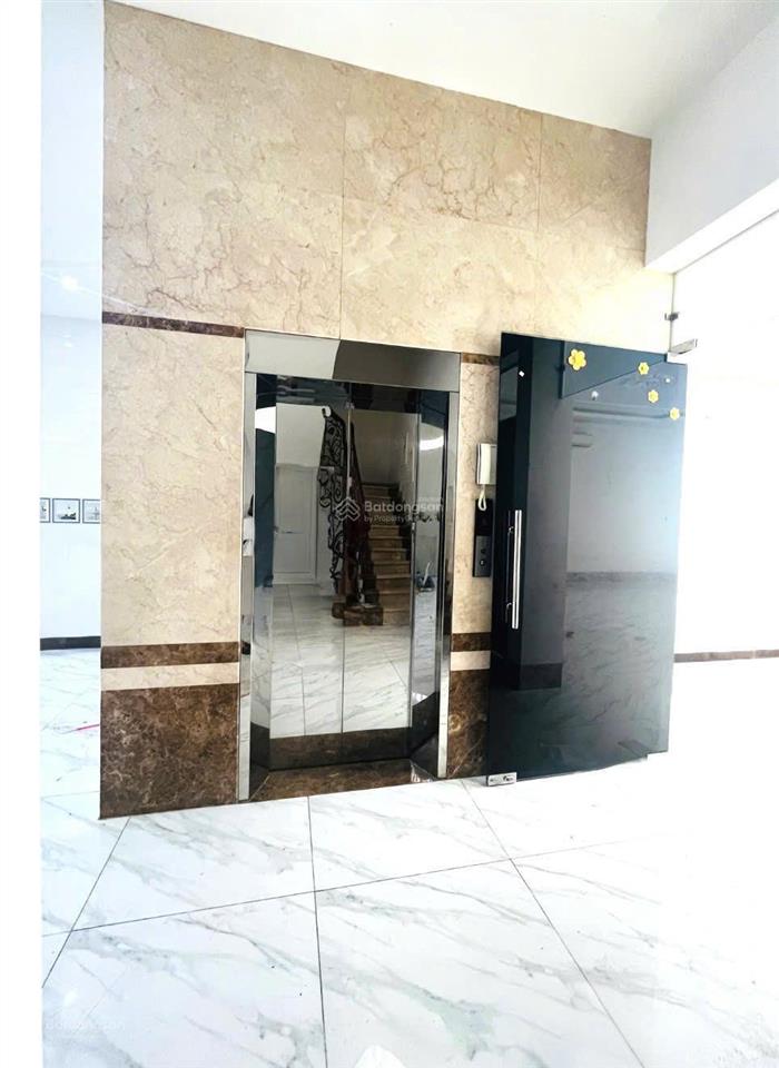 Cho thuê văn phòng 720m², mặt tiền lý thái tổ (có thang máy) chỉ 50tr/tháng ngang 10m