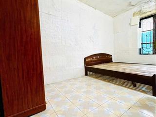 Tập thể hào nam, giảng võ, lô góc, 70m2 (39m2 sổ), 2 ngủ, 4. x tỷ